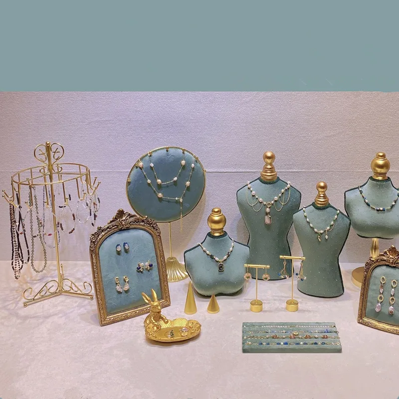 Новая зеленая подставка для ожерелья, модель, подставка для сережек, подставка для браслета, доска для демонстрации ювелирных аксессуаров
Новая зеленая подставка для ожерелья, модель, подставка для сережек, подставка для браслета, доска для демонстрации ювелирных аксессуаров