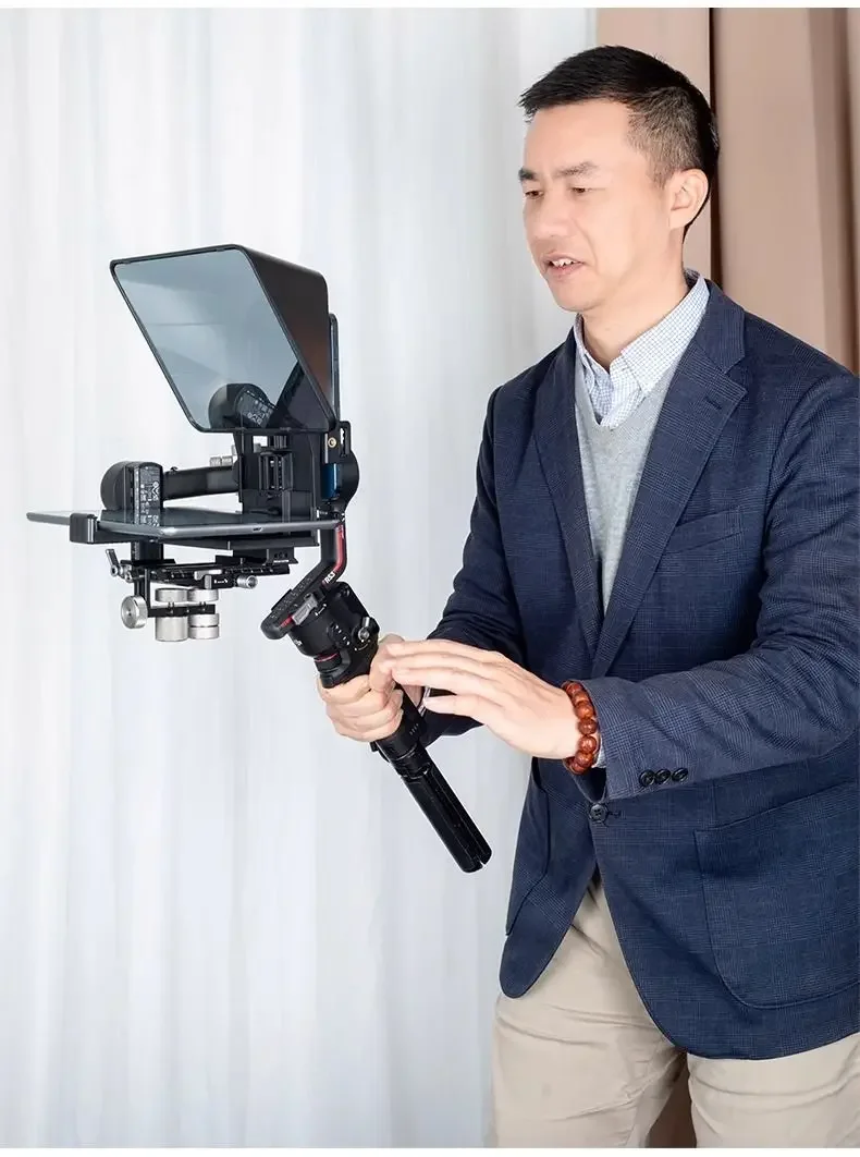Tablet teleprompter, large screen mobile phone, outdoor live broadcast inscription
Tablet teleprompter, large screen mobile phone, outdoor live broadcast inscription