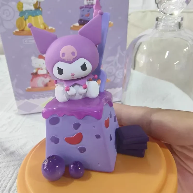 Sanrio семья десертов серии спальня Туалет HelloKitty дезодорант аромат Квадратная бутылка Милая ароматерапия свежие украшения для дома
Sanrio семья десертов серии спальня Туалет HelloKitty дезодорант аромат Квадратная бутылка Милая ароматерапия свежие украшения для дома