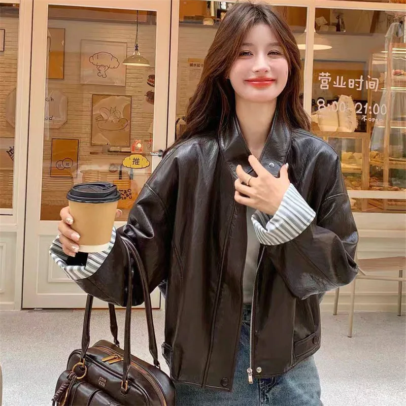 Faux Leather Cropped Jacket Women Bomber Demi-season Jackets Long Sleeve Women's Coats Zip Overcoat Jacket
Faux Leather Cropped Jacket Women Bomber Demi-season Jackets Long Sleeve Women's Coats Zip Overcoat Jacket