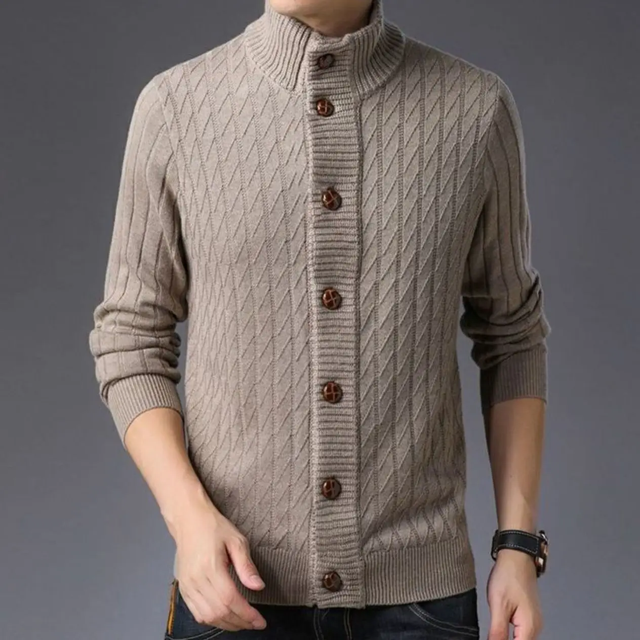 Autumn and Winter Men's Knitwear Cardigan Jacket Trend Casual Thickened Sweater with Solid Color Button Knitted Sweater B143
Autumn and Winter Men's Knitwear Cardigan Jacket Trend Casual Thickened Sweater with Solid Color Button Knitted Sweater B143