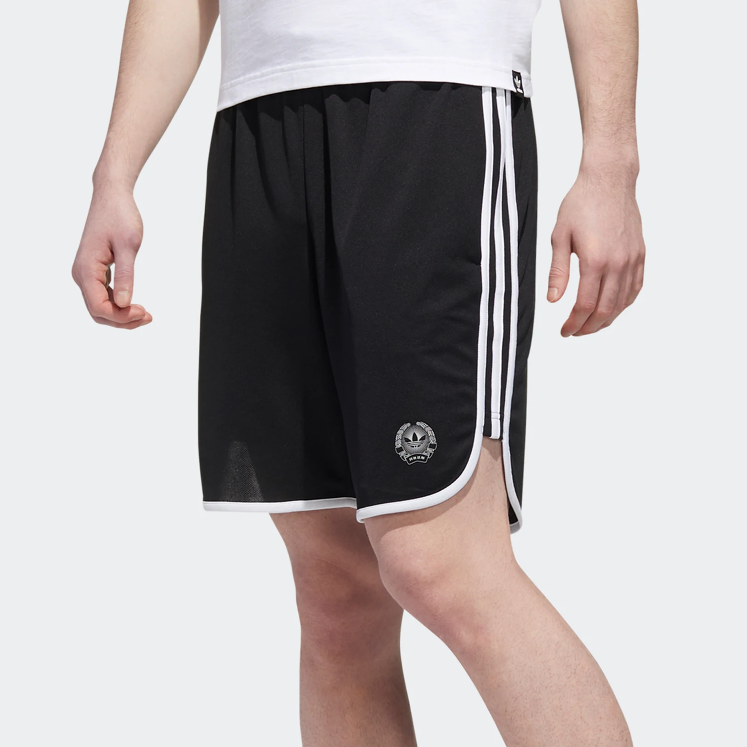 Оригинальные мужские свободные дышащие шорты Adidas Three-Leaf Clover длиной пять дюймов GP3486
Оригинальные мужские свободные дышащие шорты Adidas Three-Leaf Clover длиной пять дюймов GP3486