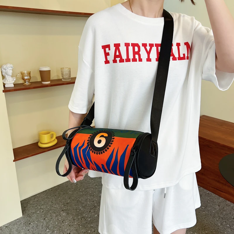 Luxury Vegan Leather Shoulder Bag - Women's Elegant Handbags For Work & Travel With Magnetic Closure
Luxury Vegan Leather Shoulder Bag - Women's Elegant Handbags For Work & Travel With Magnetic Closure