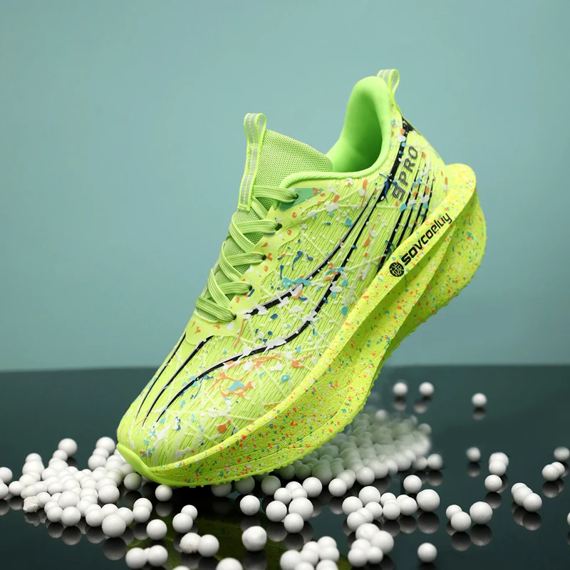 Men's Fluorescent Running Shoes, Ultra-Light Cushioning and Rebound Fitness Sneakers for Teenagers, Versatile for Both Men and Women, with Real Carbon Plate, Non-Slip Casual Sports Shoes, Trendy Couple's Running Shoes, Non-Slip and Wear-Resistant Sports S
Men's Fluorescent Running Shoes, Ultra-Light Cushioning and Rebound Fitness Sneakers for Teenagers, Versatile for Both Men and Women, with Real Carbon Plate, Non-Slip Casual Sports Shoes, Trendy Couple's Running Shoes, Non-Slip and Wear-Resistant Sports S