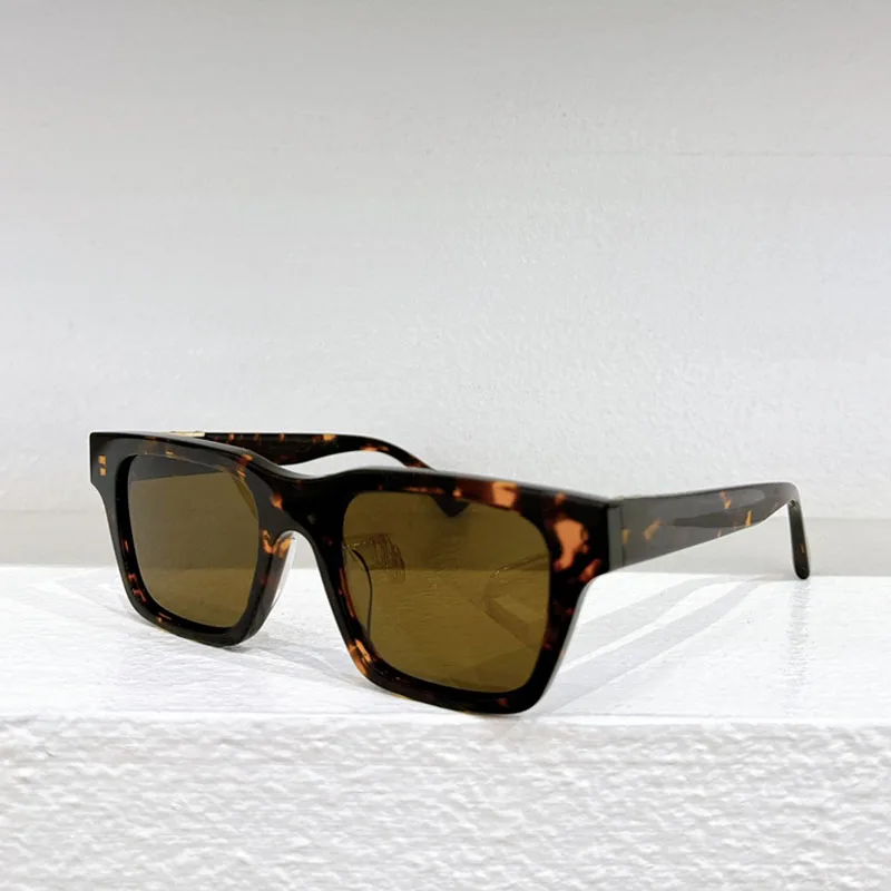 Hot selling luxury blue 2024 fsquare brand sunglasses acetate glasses retro retro sunglasses aesthetic fashion small women UV400
Hot selling luxury blue 2024 fsquare brand sunglasses acetate glasses retro retro sunglasses aesthetic fashion small women UV400