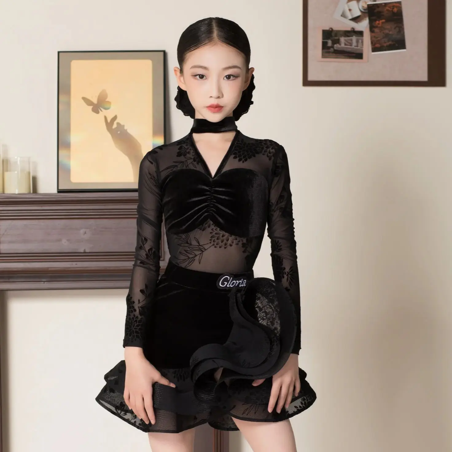 Fashion Latin Dance Competition Dresses Black Mesh Sleeves Latin Dance Costumes Kids Professional Dancing Clothes XS10662
Fashion Latin Dance Competition Dresses Black Mesh Sleeves Latin Dance Costumes Kids Professional Dancing Clothes XS10662