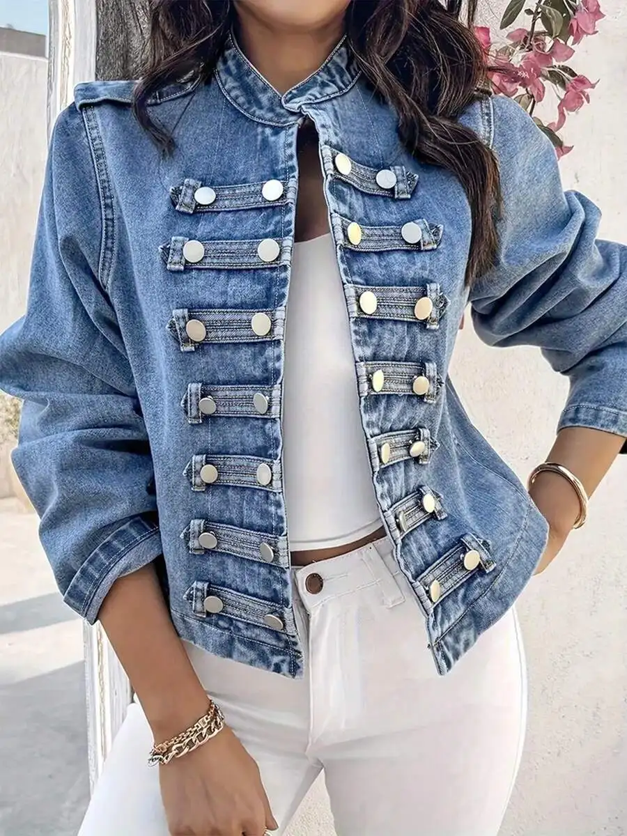 Retro-Inspired Plus Size Women’s Short Denim Jacket With Stand Collar And Double-Breasted Button Detailing
Retro-Inspired Plus Size Women’s Short Denim Jacket With Stand Collar And Double-Breasted Button Detailing