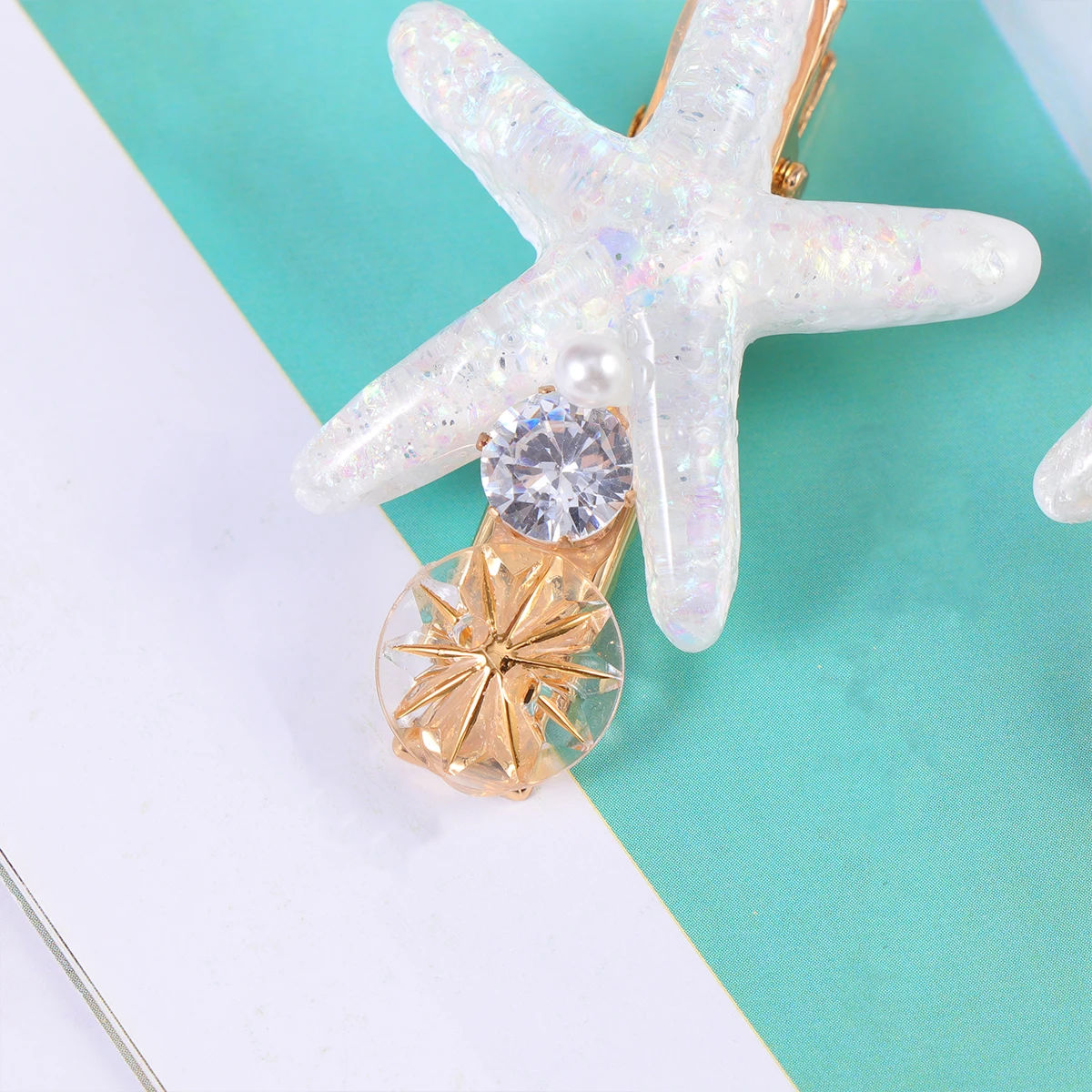 Rhinestone Hair Clip Pearl Bobby Pins for Women Girls Small Flower Barrettes Water Diamond Accessories Wedding Party Everyday
Rhinestone Hair Clip Pearl Bobby Pins for Women Girls Small Flower Barrettes Water Diamond Accessories Wedding Party Everyday