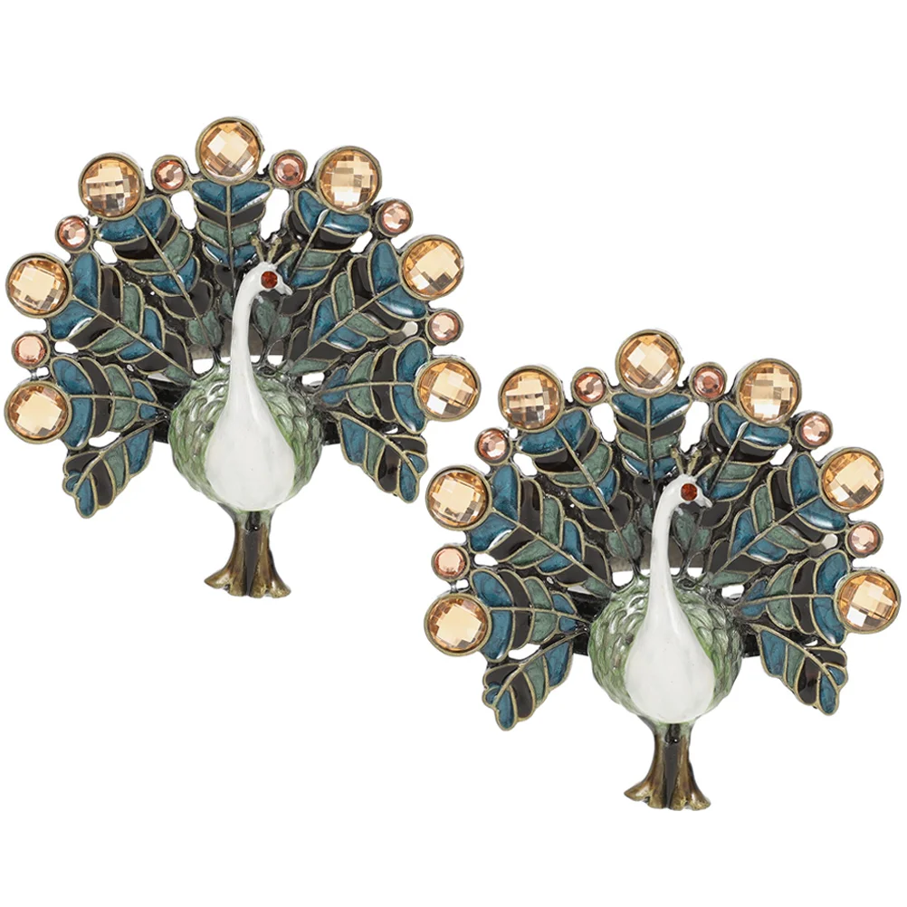 2pcs Napkin Metal Peacock Design Classic Napkin Buckle European Style Decorative Dinner Table Wedding Party Gifts
2pcs Napkin Metal Peacock Design Classic Napkin Buckle European Style Decorative Dinner Table Wedding Party Gifts