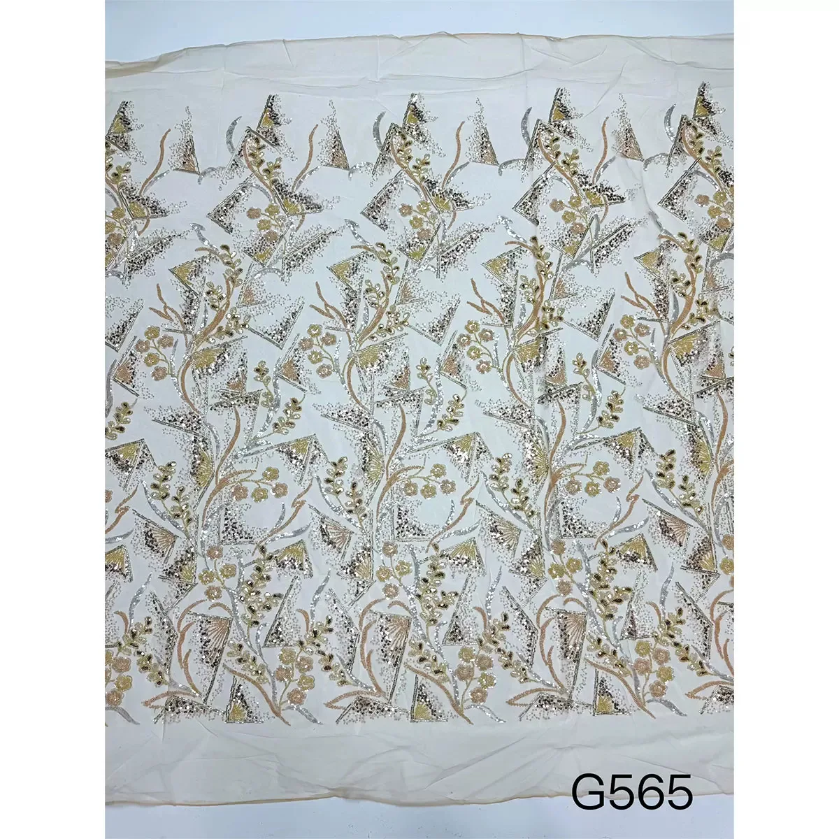 1yard courtly style Lace fabric 3D flower embroidery telas Wedding dress cheongsam diy fabrics for sewing
1yard courtly style Lace fabric 3D flower embroidery telas Wedding dress cheongsam diy fabrics for sewing