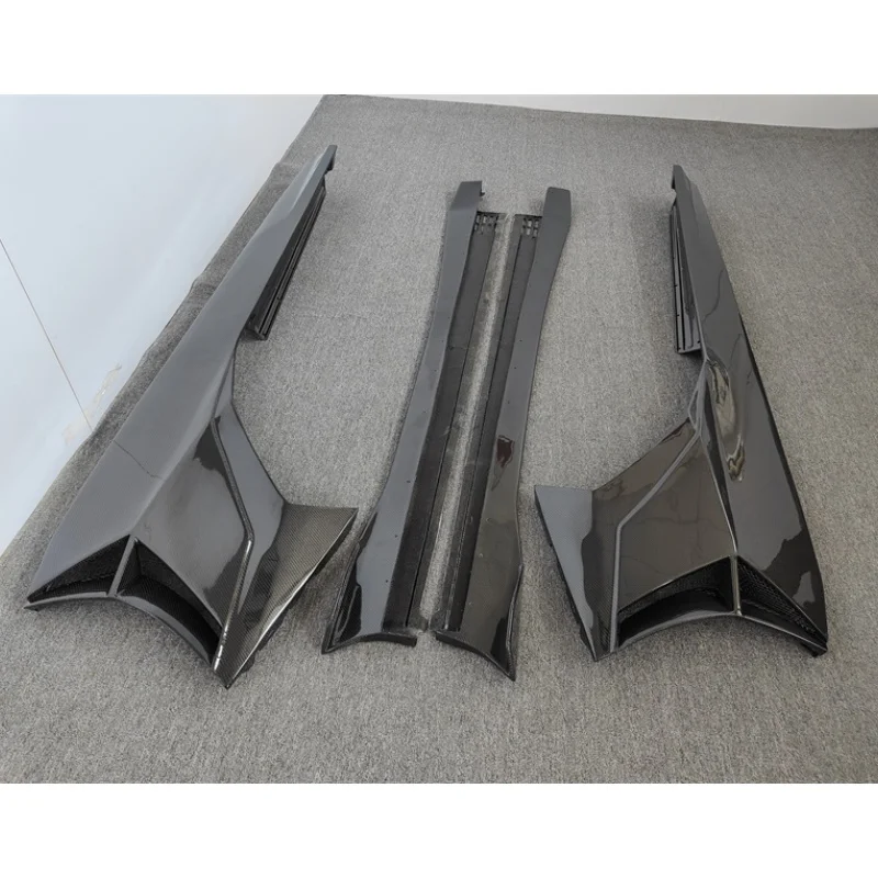 Full carbon fiber side skirt four piece body kit for Lamborghini Aventador LP700 LP750 upgraded SVJ style car bumper
Full carbon fiber side skirt four piece body kit for Lamborghini Aventador LP700 LP750 upgraded SVJ style car bumper