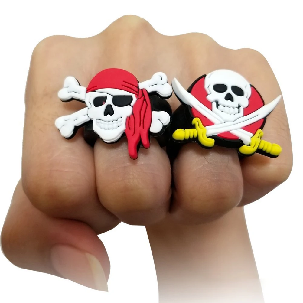 24 Pcs Ghost Head Rings Pirate Birthday Party Favors Kids Skull Toys Rubber Stretchy Fits All Ages Halloween DIY
24 Pcs Ghost Head Rings Pirate Birthday Party Favors Kids Skull Toys Rubber Stretchy Fits All Ages Halloween DIY