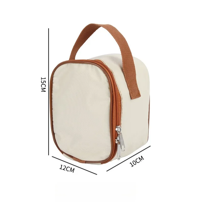 The reusable lunch tote bags are constituted with Oxford cloth and aluminum foil, which is known fo
The reusable lunch tote bags are constituted with Oxford cloth and aluminum foil, which is known fo