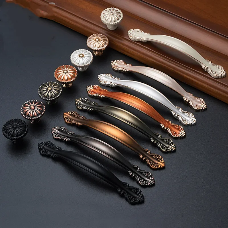 European Zinc Alloy Cabinet Handles Wadrobe Door Pulls Drawer Knobs Kitchen Cupboard Handles Furniture Handle Hardware
European Zinc Alloy Cabinet Handles Wadrobe Door Pulls Drawer Knobs Kitchen Cupboard Handles Furniture Handle Hardware
