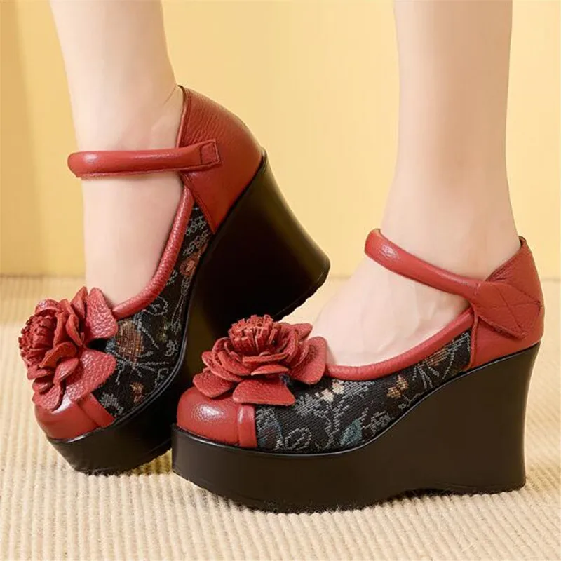 ZXRYXGS Top Cowhide Classic Printing Flowers Shoes Women Fashionable Shoes 2024 Real Leather Non-slip Wedges Shoes High Heels
ZXRYXGS Top Cowhide Classic Printing Flowers Shoes Women Fashionable Shoes 2024 Real Leather Non-slip Wedges Shoes High Heels
