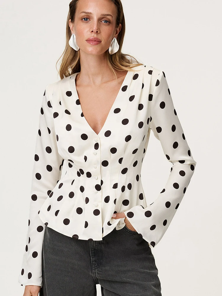 Fantoye Sexy Deep V-neck Printed Polka Dot Women T-shirt White Long Sleeve Single Breasted T-shirt Autumn Slim Casual Streetwear
Fantoye Sexy Deep V-neck Printed Polka Dot Women T-shirt White Long Sleeve Single Breasted T-shirt Autumn Slim Casual Streetwear