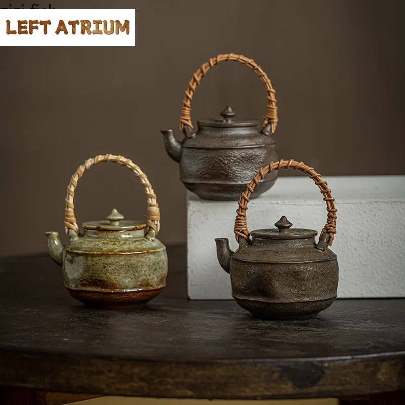 Handle Ceramic Teapot Lifting Beam Pot Small Capacity Single Pot Tea Infuser Afternoon Tea Pot with Filter Teas Kettle
Handle Ceramic Teapot Lifting Beam Pot Small Capacity Single Pot Tea Infuser Afternoon Tea Pot with Filter Teas Kettle