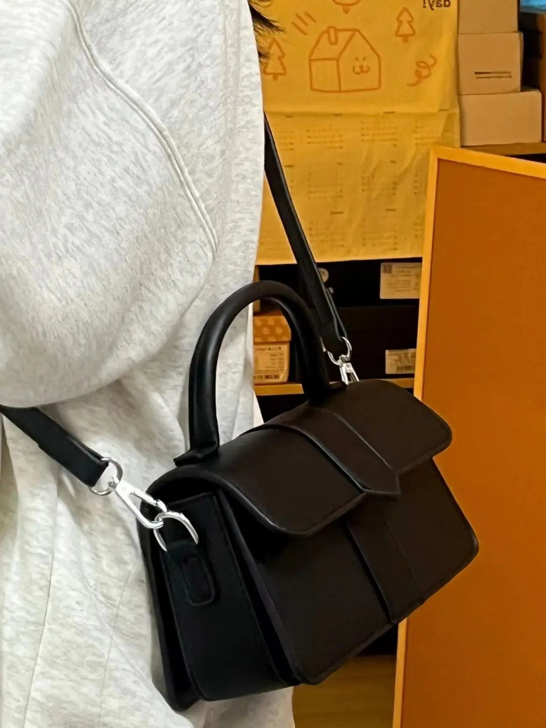 Women’s PU Leather Shoulder Bag Trend Brand Small Square Bags Luxury Designer Handbag Fashion Messenger BagsTofu Bags
Women’s PU Leather Shoulder Bag Trend Brand Small Square Bags Luxury Designer Handbag Fashion Messenger BagsTofu Bags