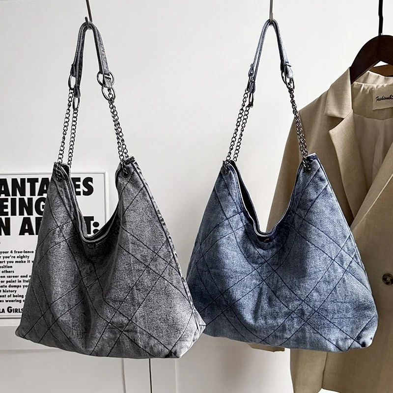 Luxury Designer Jeans Bag Women Denim Chain Crossbody Bag Casual Underarm Handbag High Capacity Canvas Shoulder Bags Fashion
Luxury Designer Jeans Bag Women Denim Chain Crossbody Bag Casual Underarm Handbag High Capacity Canvas Shoulder Bags Fashion