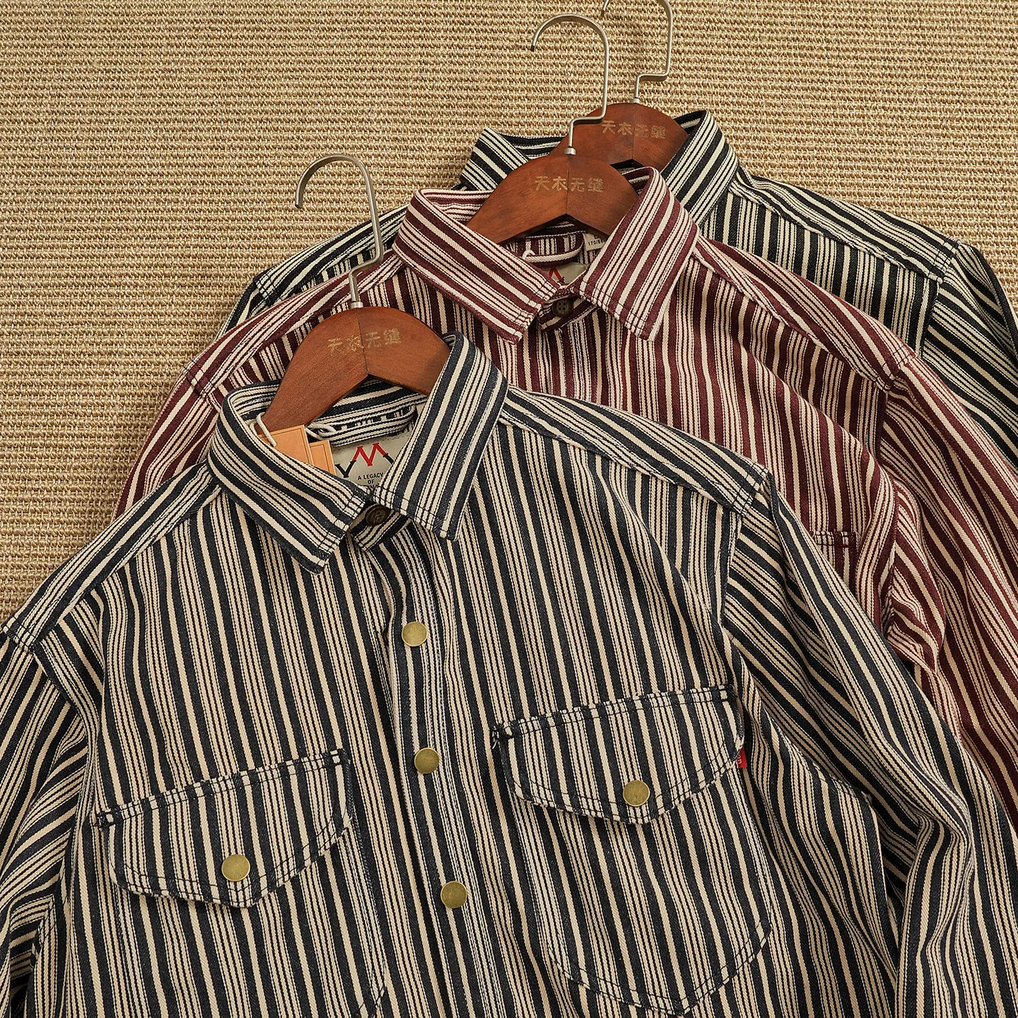 Retro vertical striped long-sleeved shirt men's Ami khaki work shirt heavyweight thick washed casual denim top
Retro vertical striped long-sleeved shirt men's Ami khaki work shirt heavyweight thick washed casual denim top