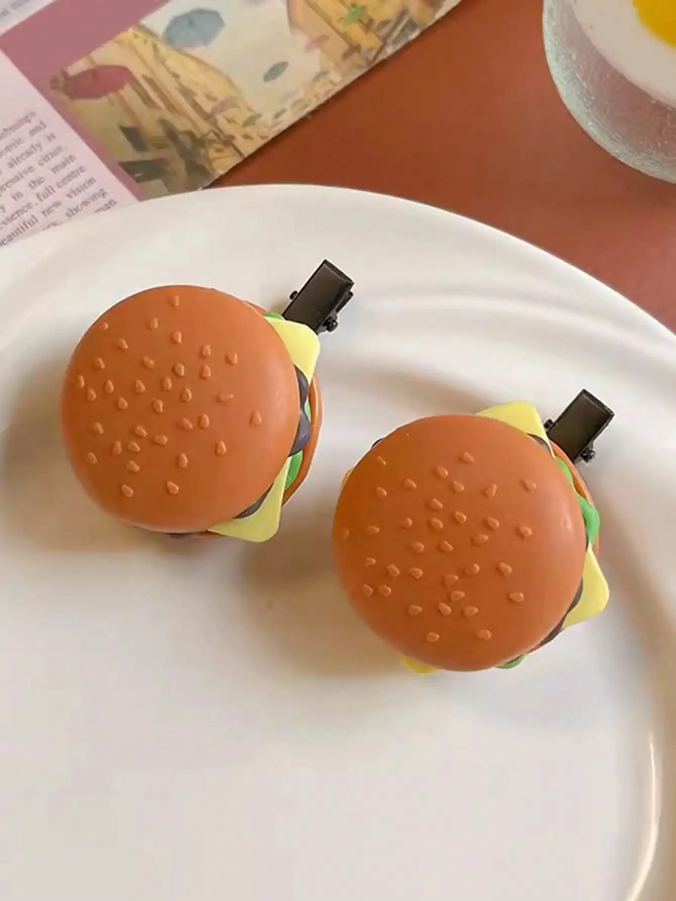 2pcs Cute Imitation Food Hamburger Funny Quirky Hairclips Bangs Clips Accessories For Women And Girls Pumpkin Claw Clips Hair Claws Hair Barrettes, School Stuff, Hair Accessories, Head Accessories
2pcs Cute Imitation Food Hamburger Funny Quirky Hairclips Bangs Clips Accessories For Women And Girls Pumpkin Claw Clips Hair Claws Hair Barrettes, School Stuff, Hair Accessories, Head Accessories