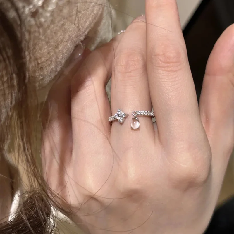 New 925 Sterling Silver Water Drop Shape Ring Charm Simple Style Women's Ring Birthday Gift for Friends Exquisite Jewelry
New 925 Sterling Silver Water Drop Shape Ring Charm Simple Style Women's Ring Birthday Gift for Friends Exquisite Jewelry