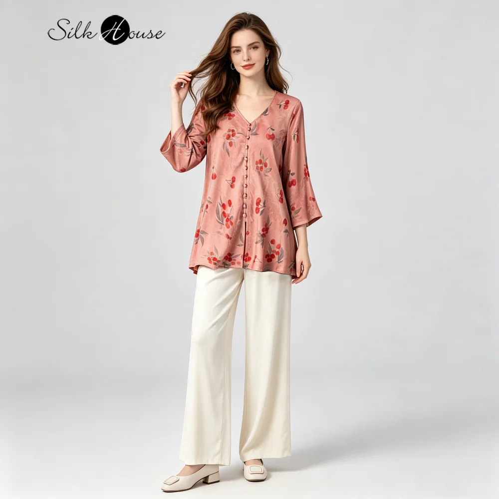 Women's Fashion New Slant Cut 100% Natural Mulberry Silk Jacquard Gambiered Guangdong Gauze V-neck Three-quarter Sleeve Top
Women's Fashion New Slant Cut 100% Natural Mulberry Silk Jacquard Gambiered Guangdong Gauze V-neck Three-quarter Sleeve Top