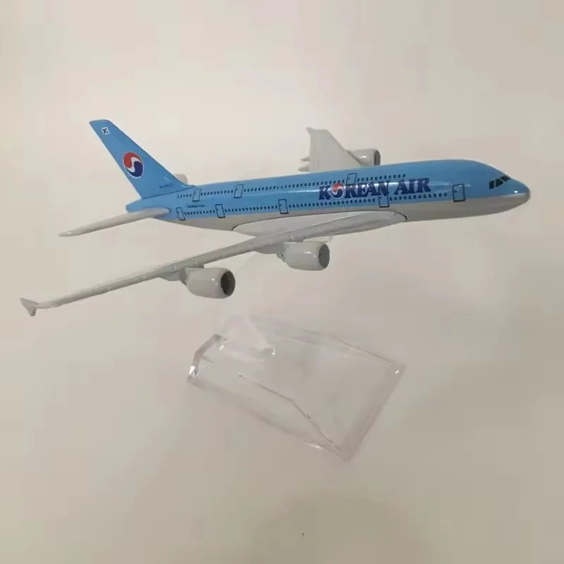 16cm Korean Air Airbus A380 Airplane Model Airplane Diecast Metal 1/400 Scale Planes Airplane Kids Toys
16cm Korean Air Airbus A380 Airplane Model Airplane Diecast Metal 1/400 Scale Planes Airplane Kids Toys