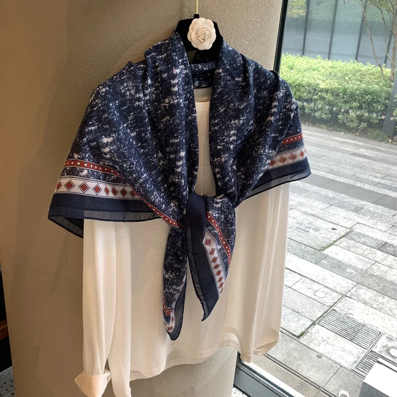 Fashion Scarf Hijab Wraps Turban Square Female Headscarf Bandana Shawl Neckerchief Foulards Femme Outdoor Windproof
Fashion Scarf Hijab Wraps Turban Square Female Headscarf Bandana Shawl Neckerchief Foulards Femme Outdoor Windproof