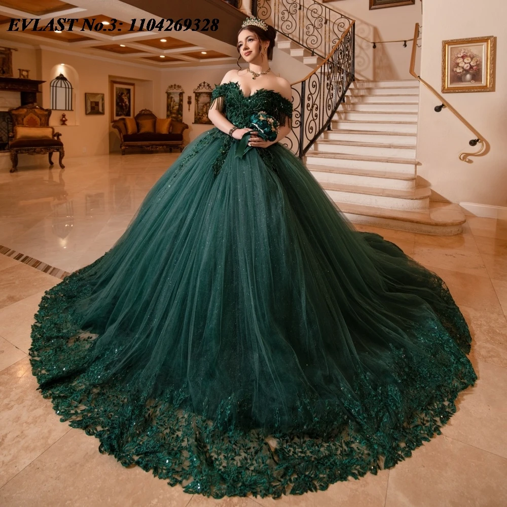 EVLAST индивидуальное темно-зеленое платье Quinceanera 2025 года, бальное платье с кружевной аппликацией и бисером, корсет Sweet 16, Vestidos De 15 Anos E3Q787
EVLAST индивидуальное темно-зеленое платье Quinceanera 2025 года, бальное платье с кружевной аппликацией и бисером, корсет Sweet 16, Vestidos De 15 Anos E3Q787