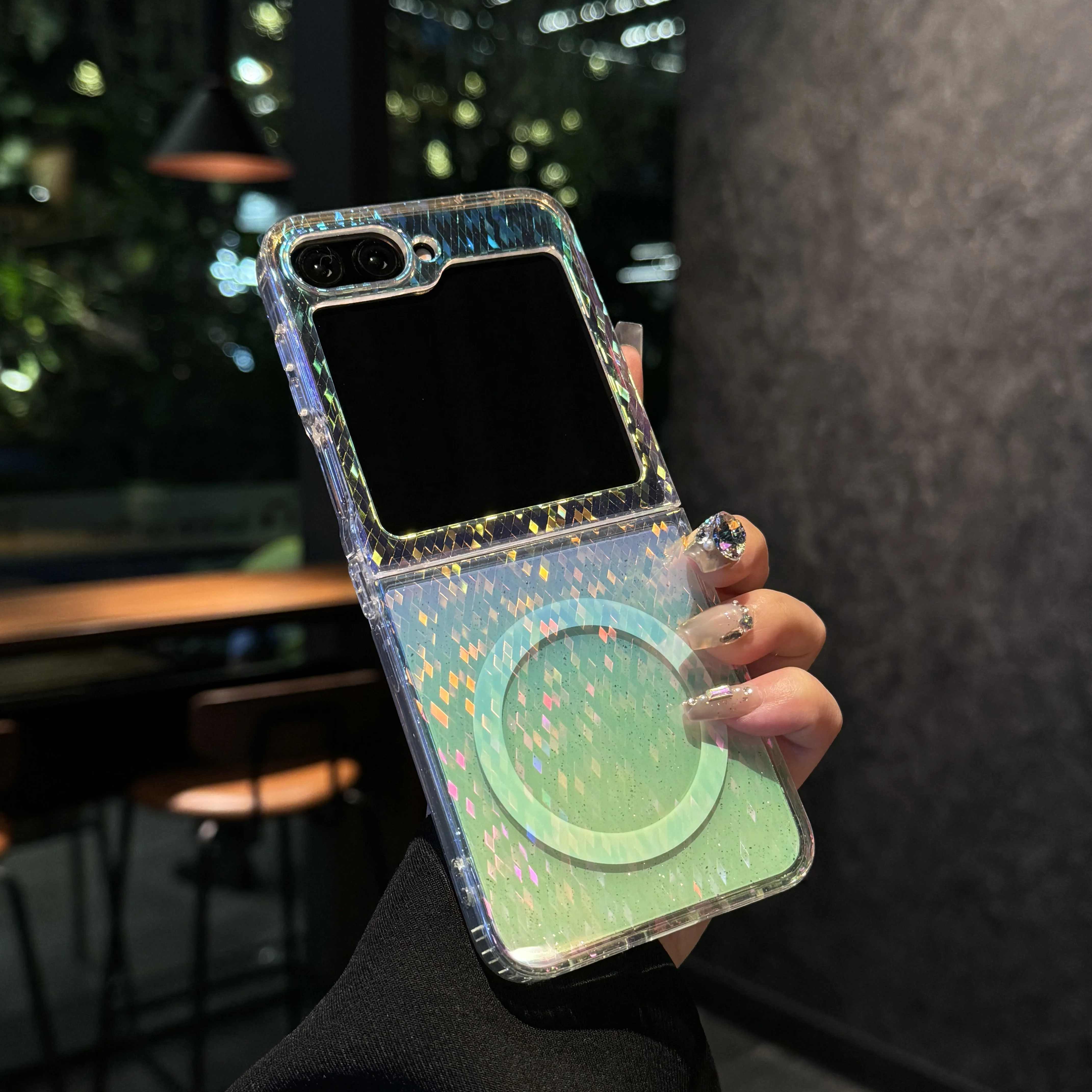 For Samsung Galaxy Z Flip 3 4 5 6 Glitter Plating Magnetic Anti-Quad Fall Anti-Oxidation Phone Case
For Samsung Galaxy Z Flip 3 4 5 6 Glitter Plating Magnetic Anti-Quad Fall Anti-Oxidation Phone Case