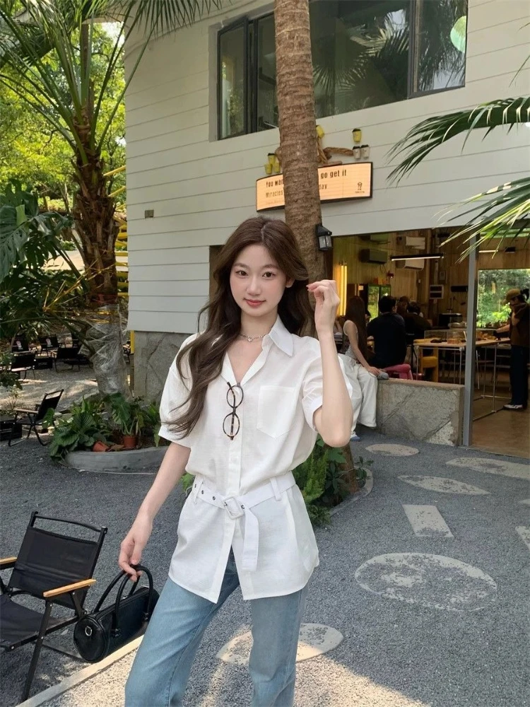 New Women's Exclusive White Short Sleeve Blouse Summer Chic Waist Defining Slim Fit Top
New Women's Exclusive White Short Sleeve Blouse Summer Chic Waist Defining Slim Fit Top