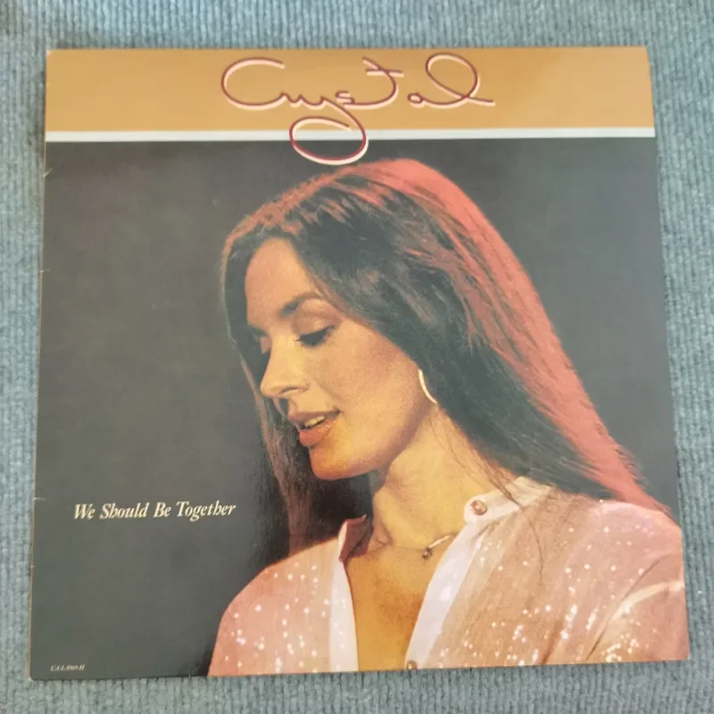 CRYSTAL GAYLE WE SHOULD BE TOGETHER 12 inch vinyl record for music lovers
CRYSTAL GAYLE WE SHOULD BE TOGETHER 12 inch vinyl record for music lovers