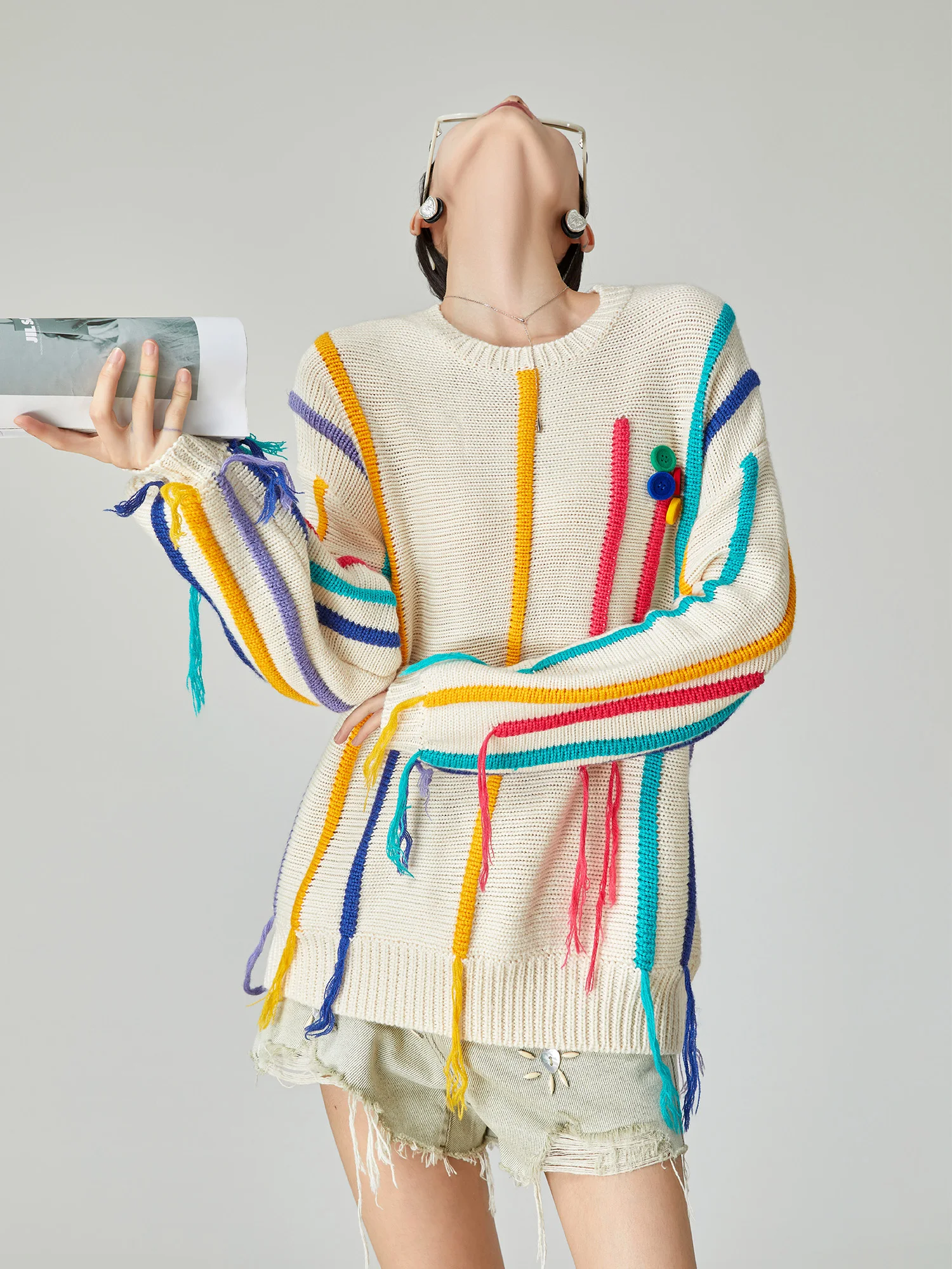 Вязаный свитер с бахромой, свободный крой, женский стиль, весенняя новинка, корейский стиль, свободный крой, круглый вырез, длинный рукав, топ
Вязаный свитер с бахромой, свободный крой, женский стиль, весенняя новинка, корейский стиль, свободный крой, круглый вырез, длинный рукав, топ