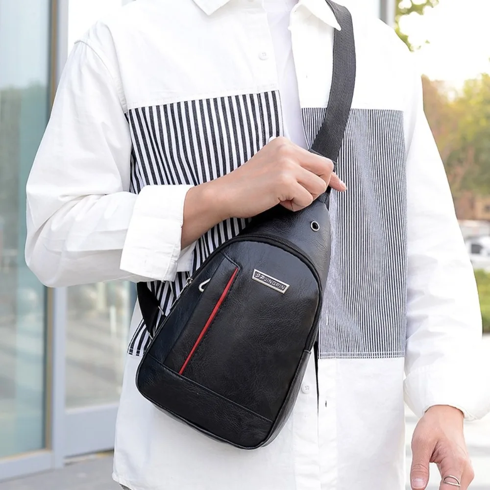 Fashion PU Leather Crossbody Bag Waterproof Large Capacity Sports Chest Bag Multi-pocket Anti-theft Men Shoulder Bag
Fashion PU Leather Crossbody Bag Waterproof Large Capacity Sports Chest Bag Multi-pocket Anti-theft Men Shoulder Bag