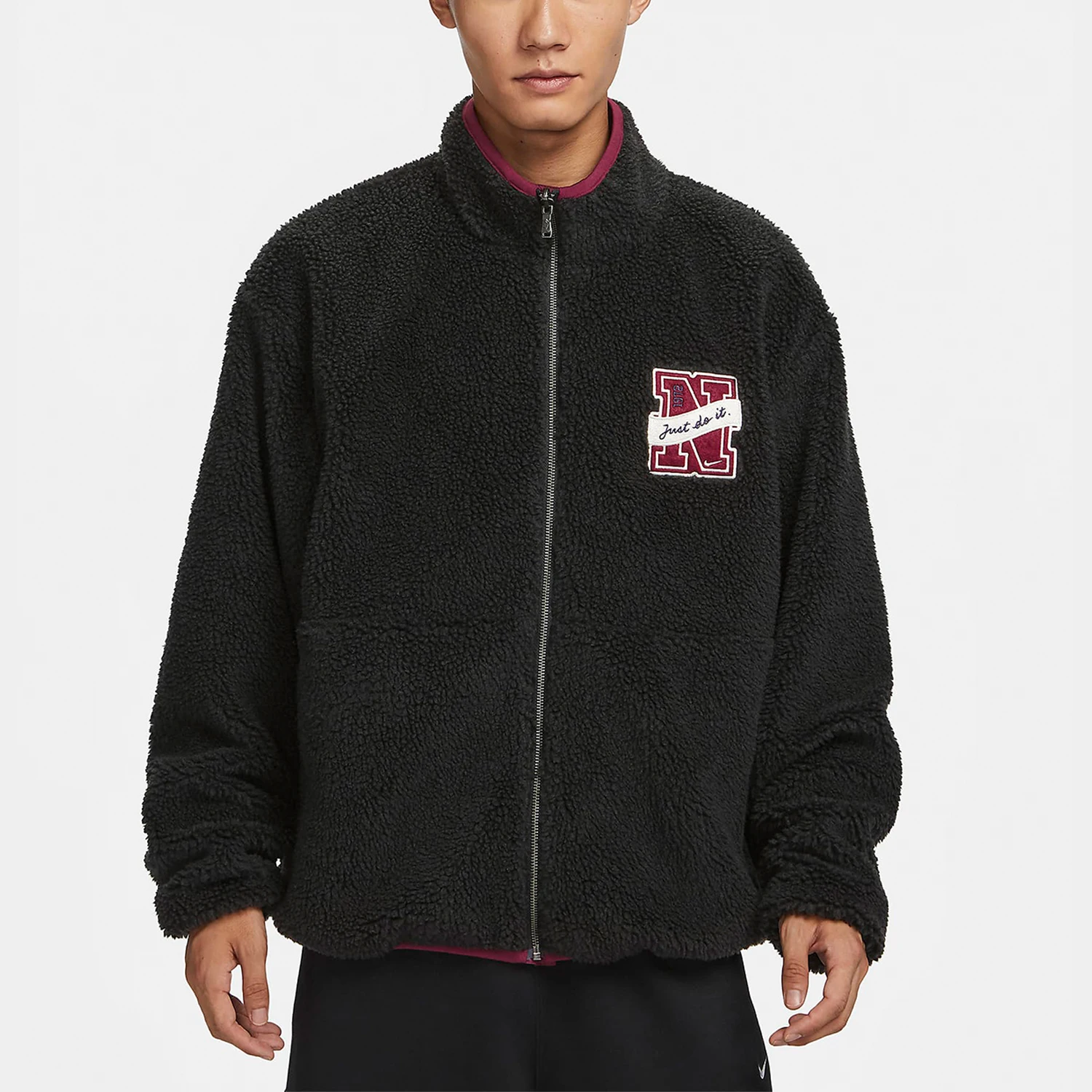 Nike genuine genuine 2023 Winter New Men's Windproof Reversible Sport Jacket FV8588
Nike genuine genuine 2023 Winter New Men's Windproof Reversible Sport Jacket FV8588