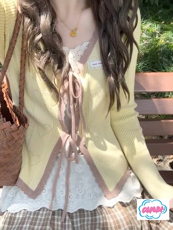 Japanese Lolita Pure Girl College Style Love Yellow Lace-up Knitted Cardigan with Plaid High Waist Skirt Two-piece Set Women
Japanese Lolita Pure Girl College Style Love Yellow Lace-up Knitted Cardigan with Plaid High Waist Skirt Two-piece Set Women