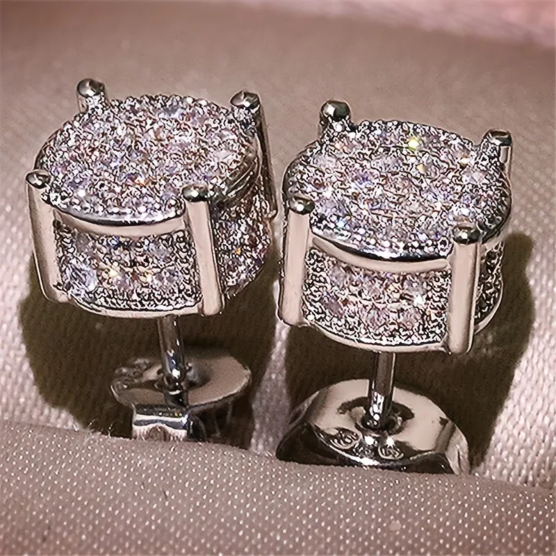 Men's and Women's Round Earrings with Rhinestones Around The Edges
Men's and Women's Round Earrings with Rhinestones Around The Edges