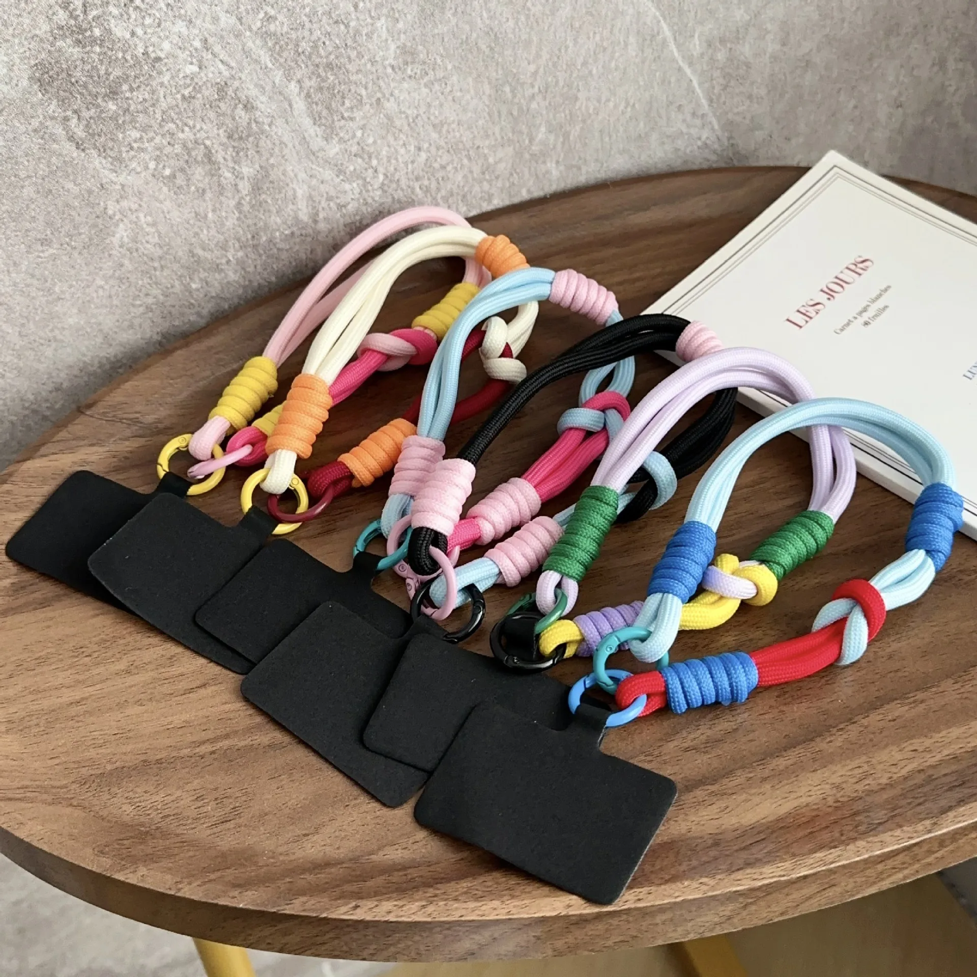 Color Matching Wrist Lange Short Anti-loss Mobile Phone Case Dopamine New High Appearance Level Card Men Women Comfortable
Color Matching Wrist Lange Short Anti-loss Mobile Phone Case Dopamine New High Appearance Level Card Men Women Comfortable
