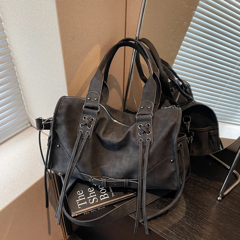 Women's Vintage Faux Leather Tote Bag, Large Capacity Crossbody Shoulder Purse with Lace-Up Detail, Casual Streetwear Use
Women's Vintage Faux Leather Tote Bag, Large Capacity Crossbody Shoulder Purse with Lace-Up Detail, Casual Streetwear Use