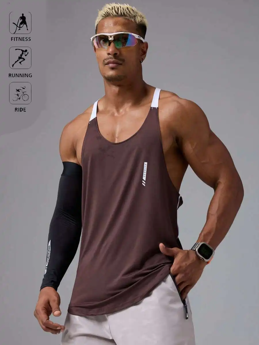 Men's Breathable Sleeveless Sport Tank Top for Running Fitness Cycling
Men's Breathable Sleeveless Sport Tank Top for Running Fitness Cycling
