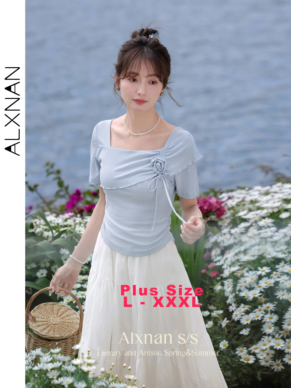ALXNAN Plus Size Women's T-shirt Blue Elegant Short T-shirt Square Collar Slim-fit Side Shirring Short Sleeve Tops Ladies D03007
ALXNAN Plus Size Women's T-shirt Blue Elegant Short T-shirt Square Collar Slim-fit Side Shirring Short Sleeve Tops Ladies D03007