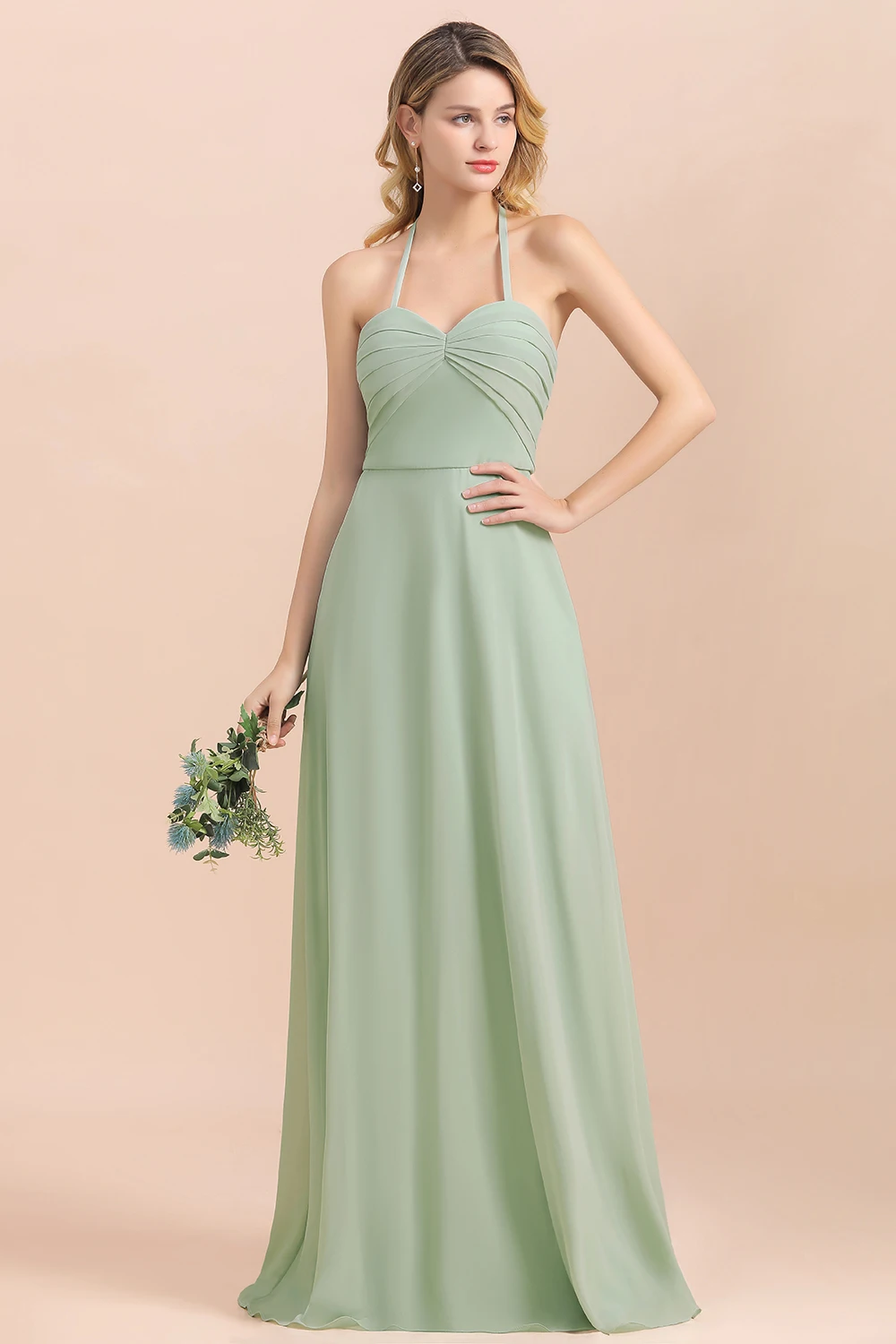 Simple Plain Halter Bridesmaid Dresses Elegant Backless A-line Sleeveless Outdoor Party Dress Ruffles Wedding Party Guest Gowns
Simple Plain Halter Bridesmaid Dresses Elegant Backless A-line Sleeveless Outdoor Party Dress Ruffles Wedding Party Guest Gowns