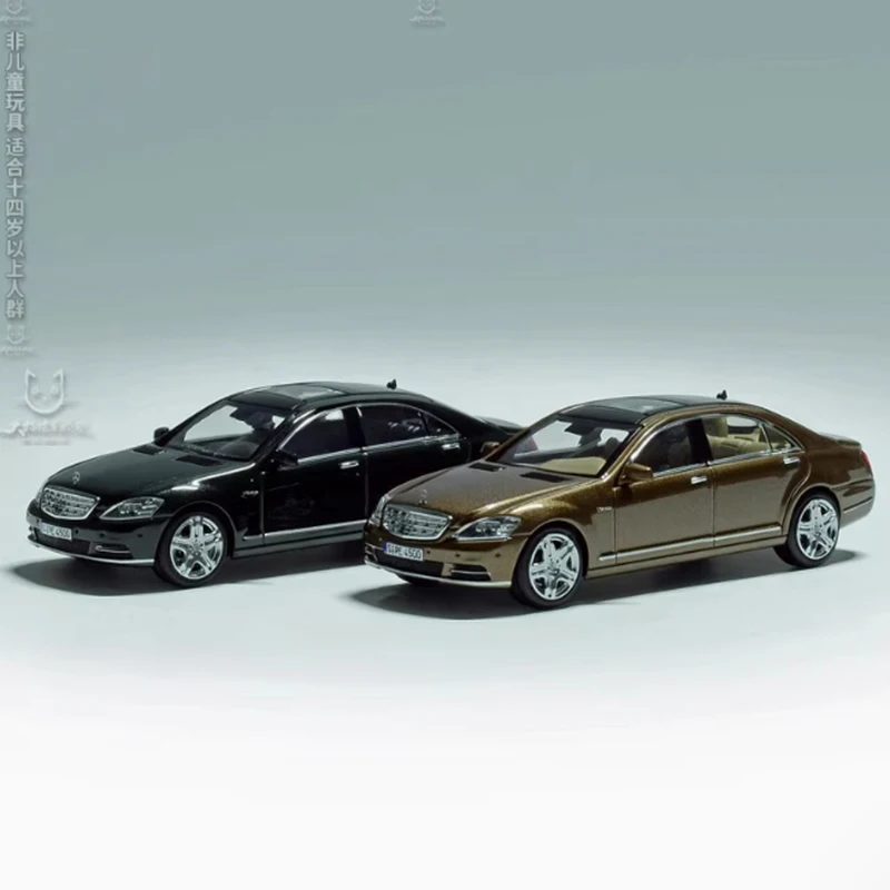 MH 1/64 масштаб S-класса S600L W221 сплав имитация модели автомобиля статическая коллекция украшенные праздничные подарки игрушки сувенирный подарок
MH 1/64 масштаб S-класса S600L W221 сплав имитация модели автомобиля статическая коллекция украшенные праздничные подарки игрушки сувенирный подарок