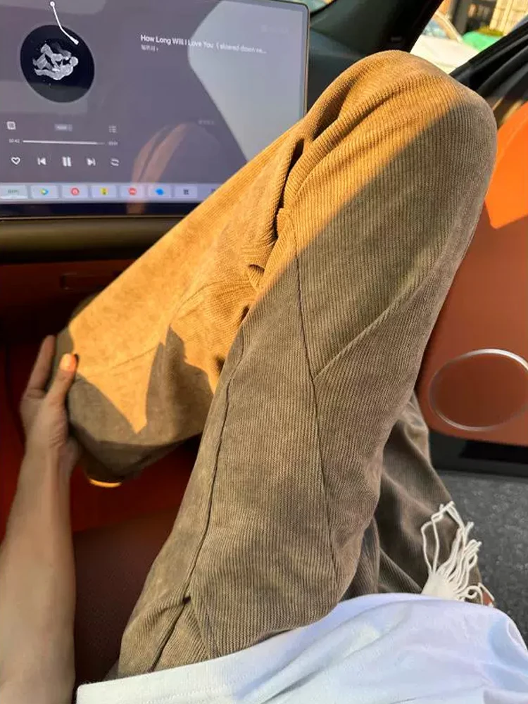 Ретро-брюки из вельвета для мужчин: модные американские прямые брюки с дизайнерским акцентом, осень-зима
Ретро-брюки из вельвета для мужчин: модные американские прямые брюки с дизайнерским акцентом, осень-зима