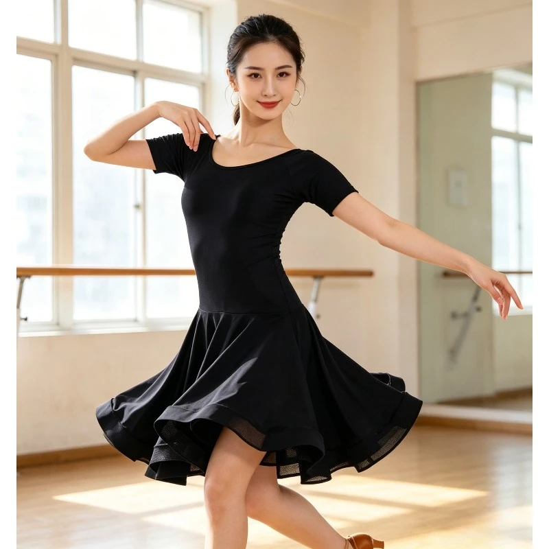 Adult Female Latin Dance Dress Short Sleeve Big Swing With Tail Ballroom Salsa Tango Competition Performance Practice Costume
Adult Female Latin Dance Dress Short Sleeve Big Swing With Tail Ballroom Salsa Tango Competition Performance Practice Costume