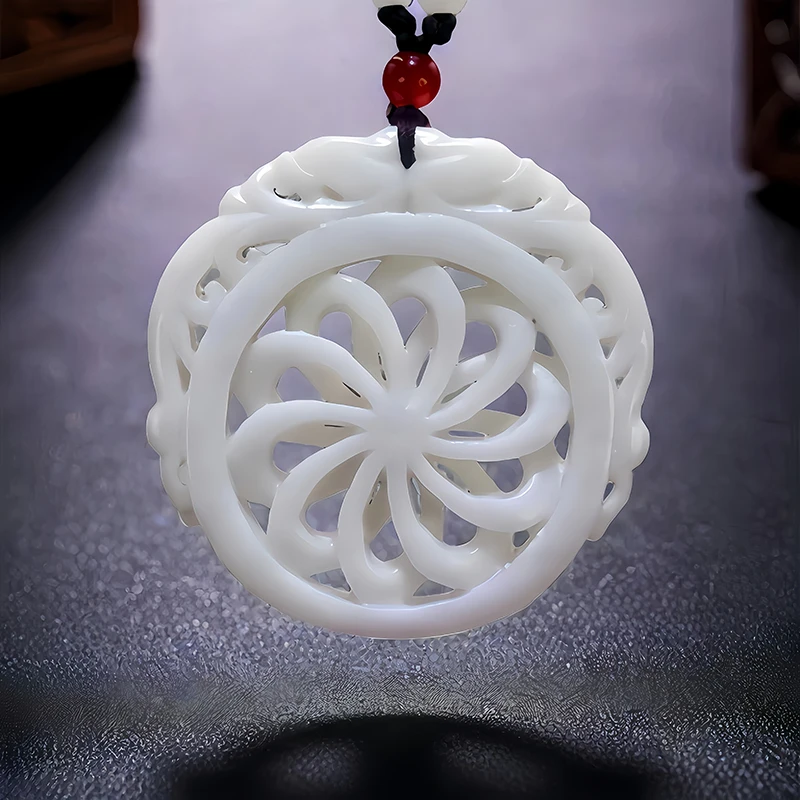 White Natural Real Jade Flower Pendant Necklace Amulet Accessories Designer Gift Carved Jewelry Luxury Gifts for Women Men
White Natural Real Jade Flower Pendant Necklace Amulet Accessories Designer Gift Carved Jewelry Luxury Gifts for Women Men
