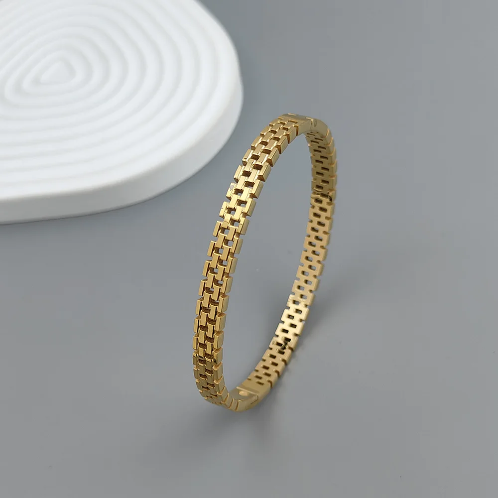 New Great Wall Pattern Stainless Steel Gold-plated Women's Bracelet, High-quality Waterproof Metal Bracelet, Party Jewelry
New Great Wall Pattern Stainless Steel Gold-plated Women's Bracelet, High-quality Waterproof Metal Bracelet, Party Jewelry