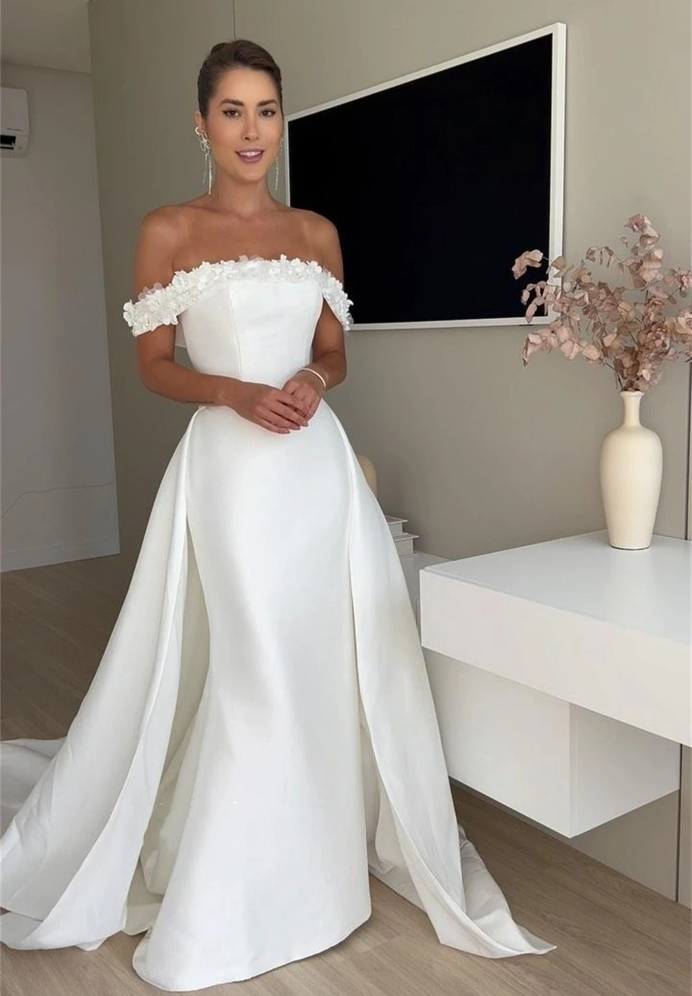 Jiayigong Classic Modern Style Formal Evening Off The Shoulder Ball Gown Appliques Satin Dresses
Jiayigong Classic Modern Style Formal Evening Off The Shoulder Ball Gown Appliques Satin Dresses
