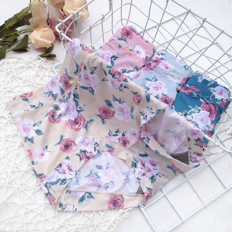 Summer Ice Silk Flat-angle Pants Mid-waist Breathable Antibacterial Quick-drying High-waist Sweet Large-sized Shorts Comfortable
Summer Ice Silk Flat-angle Pants Mid-waist Breathable Antibacterial Quick-drying High-waist Sweet Large-sized Shorts Comfortable